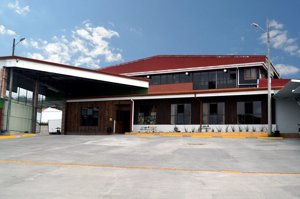 Hotel Las Brumas Cartago Kültér fotó