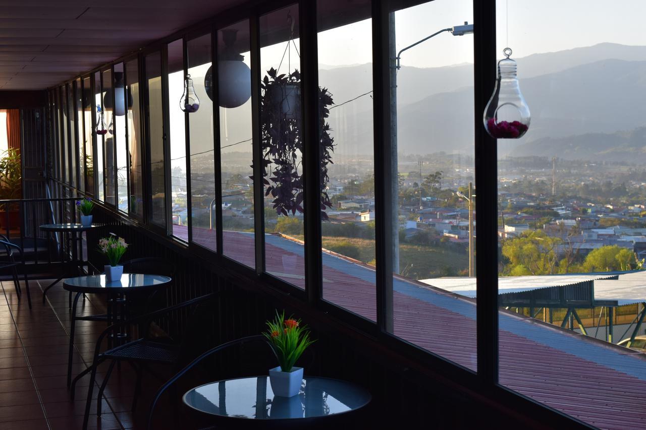 Hotel Las Brumas Cartago Kültér fotó